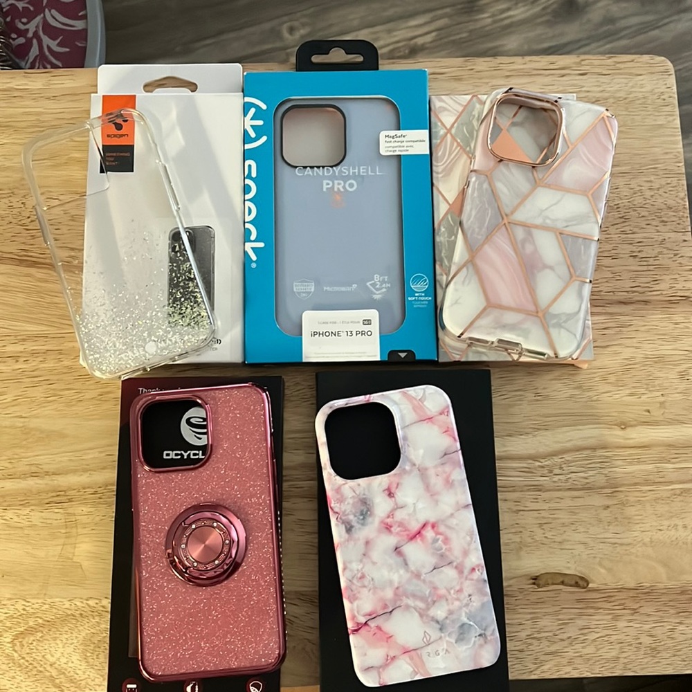 6 iPhone 13 Pro Cases